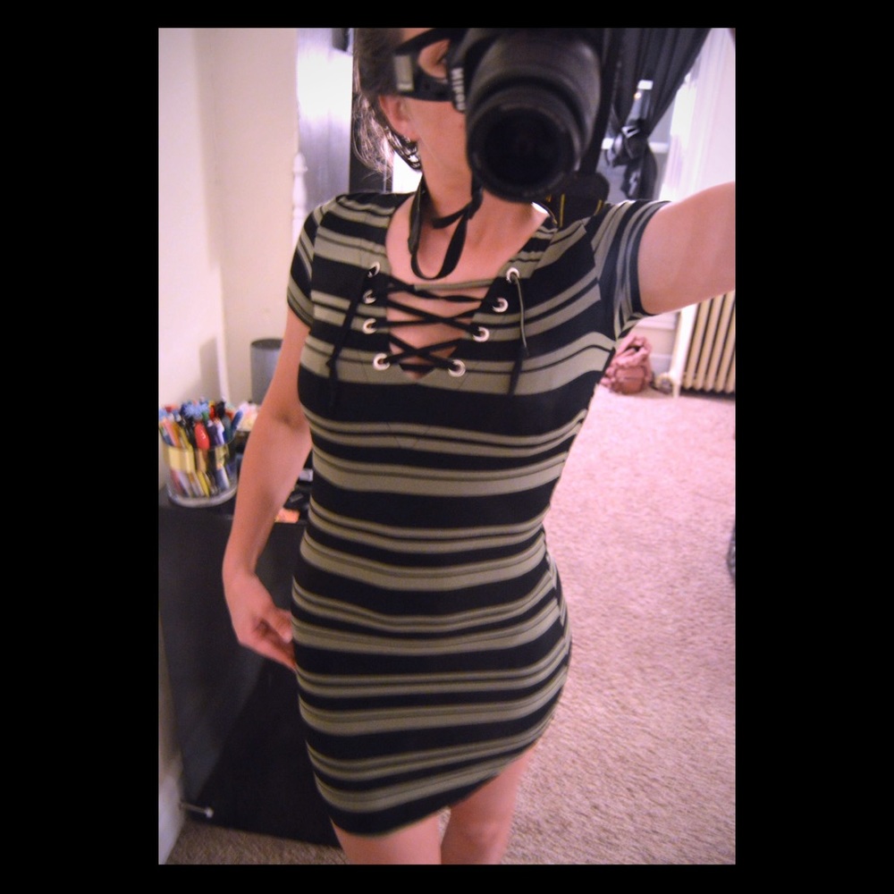 Striped lace-up summer dress!!